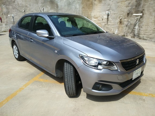 Imagen 3 de 11 de Peugeot 301 Active Manual Modelo 2021