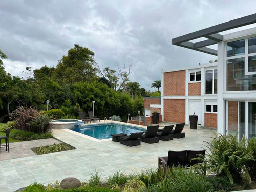 Imagen 17 de 30 de En Venta O Alquiler Casa 1000m2 11h/10b/11p La Lagunita