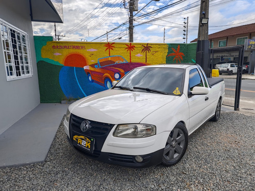Volkswagen Saveiro 1.6 Cab. Simples Total Flex 2p