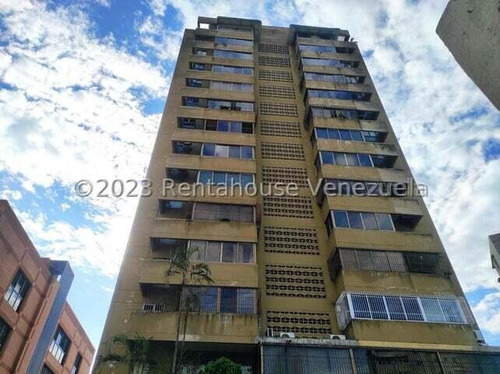 Ft Apartamento En Alquiler - El Recreo 