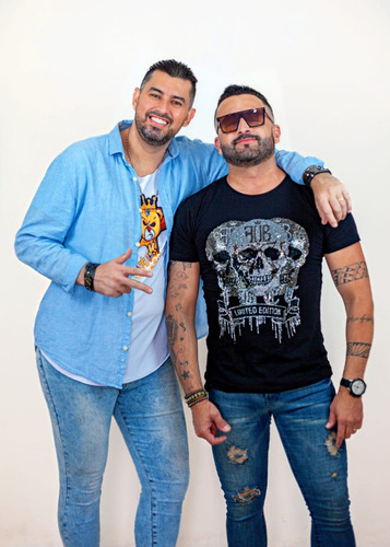 Dupla Sertaneja Roger & Gabriel