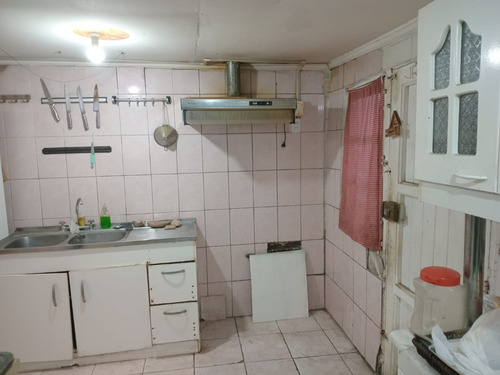 Casa Con Estacionamiento En Comuna Pedro Aguirre Cerda