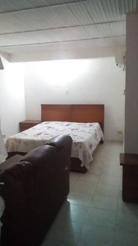 Imagen 4 de 6 de Apartamento En Alquiler De 1hab En Playa Grande