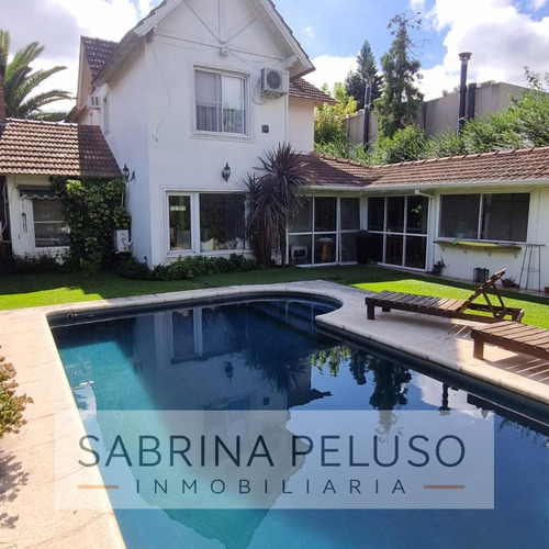 Casa En Venta Country Club Las Lajas General Rodriguez