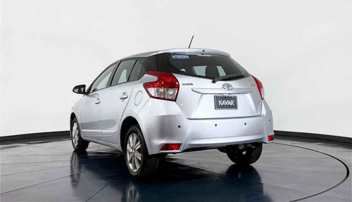 Imagen 4 de 15 de 110191 - Toyota Yaris 2017 Con Garantía