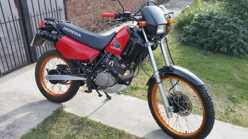 Imagen 1 de 11 de Moto Honda Xl 200 Año 2009 1500 Kmts.