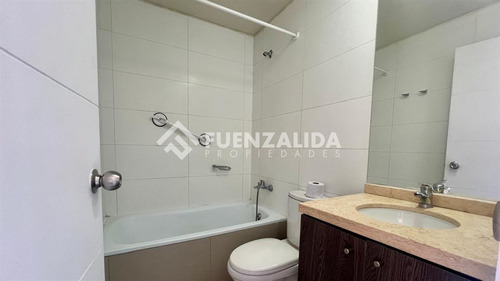 Departamento En Venta De 2 Dorm. En San Joaquín