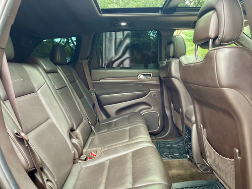 Jeep Grand Cherokee V8 5.7 Summit 4x4 Automática