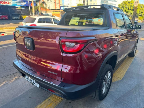 Fiat Toro 1.8 16v Freedom Flex 4x2 Aut. 4p