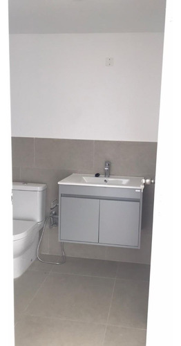 Venta Con Renta!!! No Paga Irpf! 1 Dormitorio Al Frente!