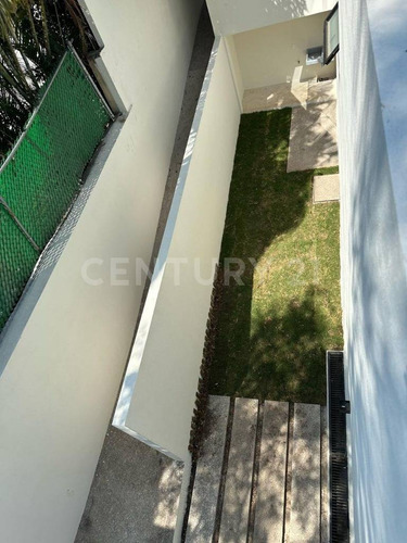 Venta De Casa En Col. Jacarandas Excelente Ubicacion Cerca De Plan De Ayala.