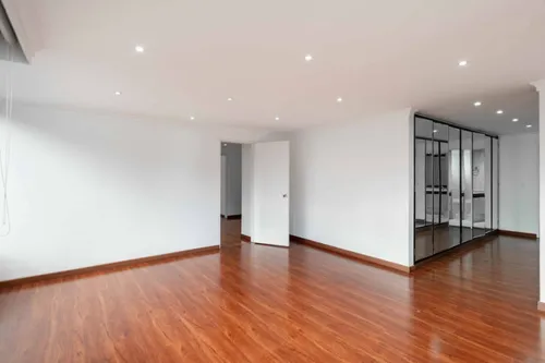Apartamento En Venta En Chico Norte Iii Sector. Cod V23953