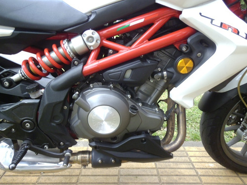 Benelli Tnt 300