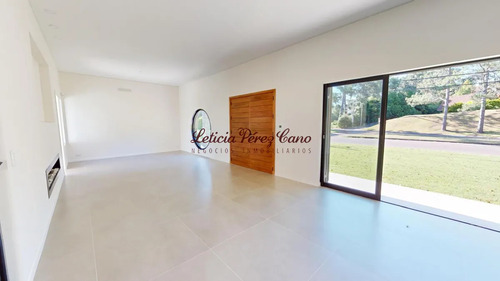 Venta Casa 3 Dormitorios En El Golf, Punta Del Este