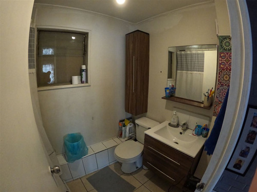 Casa En Venta De 4 Dorm. En Maipú