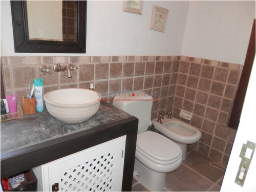 Alquiler Temporario De Casa 3 Dormitorios En Punta Del Este Rincon Del Indio- Ref: 2583