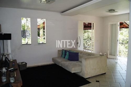 Imagem 14 de 30 de Casa Maravilhosa Dentro De Condominio De Lotes Grandes 1830m², Composto Por Casa Principal Com 3 Quartos (2 Suítes) E Anexo. - Ca00474 - 69414081