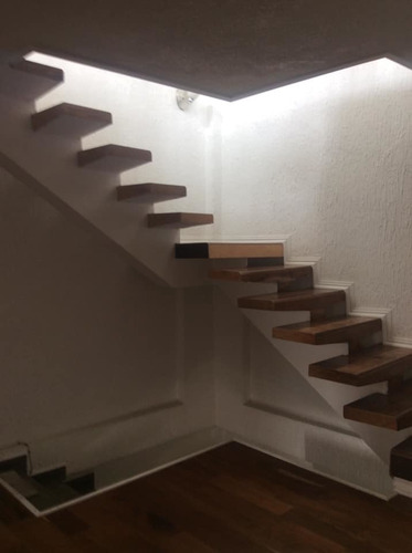 Casa En Venta 121m2 En La Colonia San José Buenavista, Iztapalapa.