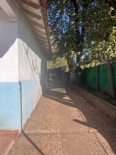 Quinta En Venta, 2 Dormitorios, La Reja, 1500 Metros De Terreno Con Pileta