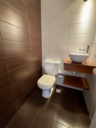Venta Apartamento 4 Dormitorios En Carrasco