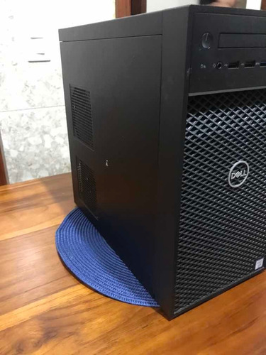 Workstation Dell Precision 3630
