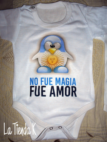 Imagen 6 de 6 de Bodies Para Bebes Kirchnerista No Fue Magia