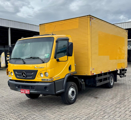 Mercedes-benz Accelo 1016 - 4x2 - Ano 2016