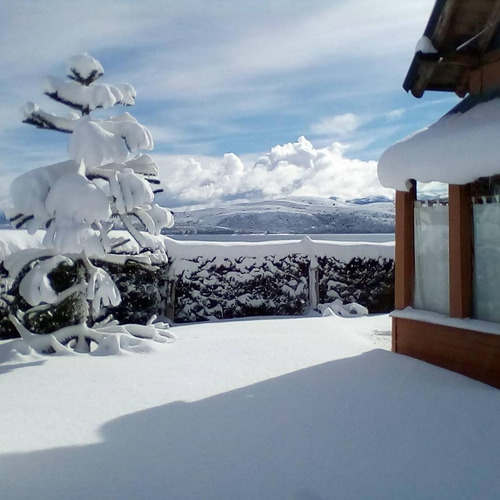 Alquiler Casa En Bariloche Sobre Costa Del Lago - Bariloche - Dina Huapi