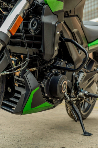 Bajaj Dominar 400 Ug