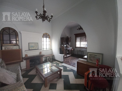 Imagen 12 de 30 de Casa En Venta Olivos 4 Dormitorios