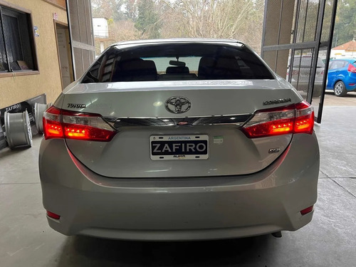 Imagen 6 de 9 de Toyota Corolla 1.8 Xei Mt 140cv