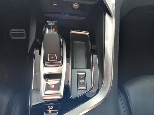 Imagen 6 de 15 de Peugeot 3008 Gt Pack Thp Tiptronic 0km 2022