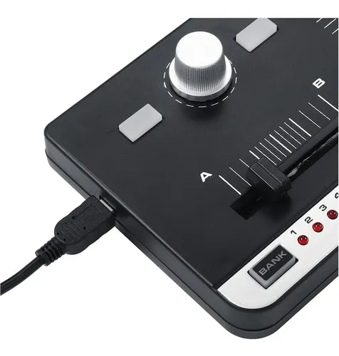 Kfx Cr9 Easycontrol Controlador Midi Usb Daw 9 Faders Knobs