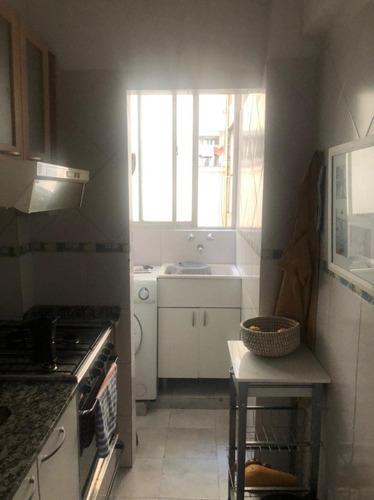 Venta - Departamento - 3 Ambientes - Recoleta - Balcón