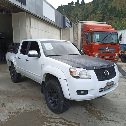 Imagen 2 de 16 de Mazda Bt-50 4x4 Sincronica 2009