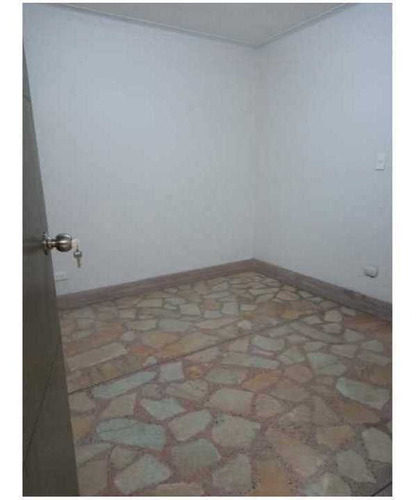 Imagen 16 de 25 de Se Vende Casa En El Sector El Estadio