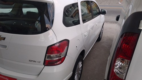 Imagem 6 de 11 de Chevrolet Spin 2016 1.8 Lt 5l Aut. 5p
