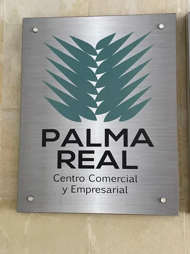En Renta Local Comercial Con Mezzanine En El C.c Palma Real, Bogotá (18661).
