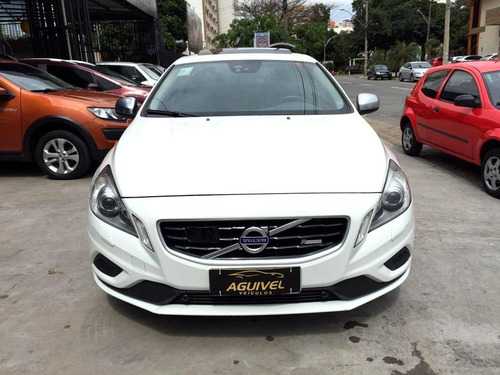 Volvo S60 3.0 T6 R-design Awd Gasolina 4p Automático