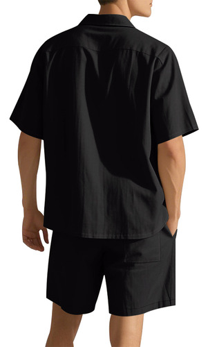 Conjunto Holgado Casual De Camisa Y Pantalones Cortos De Man