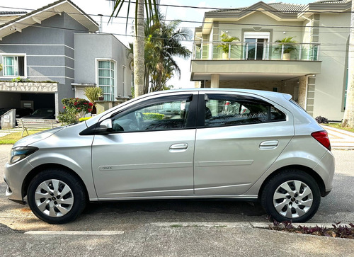Chevrolet Onix 1.4 Lt 5p