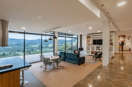 Casa En Arriendo/venta En La Calera. Cod V17962