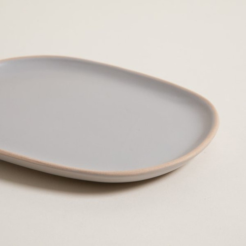 Plato Postre Zarzis Gris Con Borde Natural 23.5x16.5cm