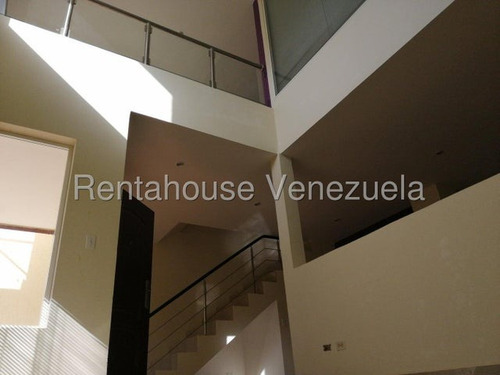 Venta De Townhouse En Guacuco Margarita