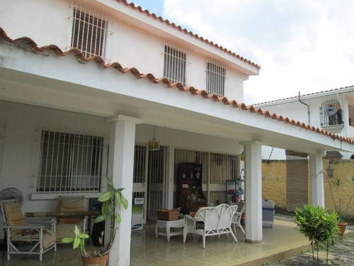 Imagen 5 de 12 de Karen Freites Rentahouse Mp 22f829 La Viña