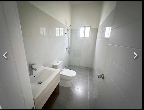Se Vende Elegante Villa En Macao Punta Cana Rd