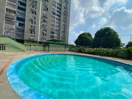 Penthouse En Venta En Urb. El Centro 24-13082 Mvs