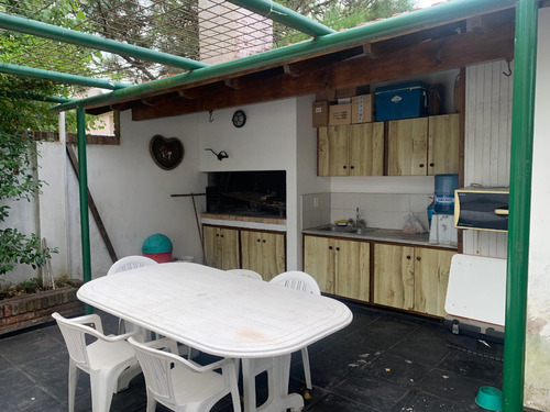 Gran Dúplex Con Amplio Patio En Costa Azul