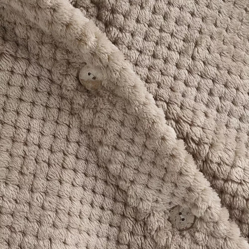 Chamarra Con Capucha Y Botones De Felpa De Talla Grand