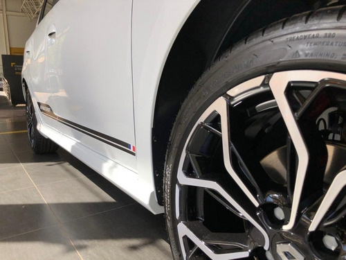 Imagem 3 de 14 de Renault Sandero Rs 2.0 Mt